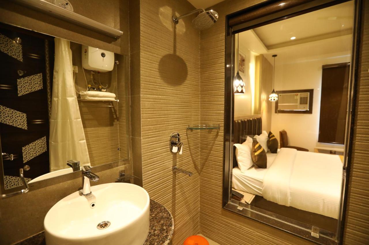 Hotel D Silverleaf Lucknow Exterior foto